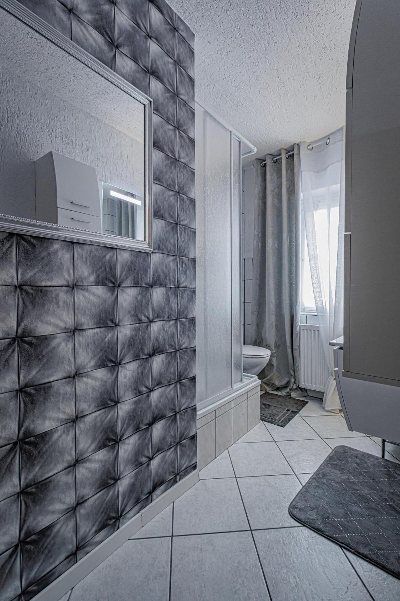 Wohnen Ueber Einem Mediterranen Restaurant,Apartment 2 Oder 3 Leipzig Bagian luar foto