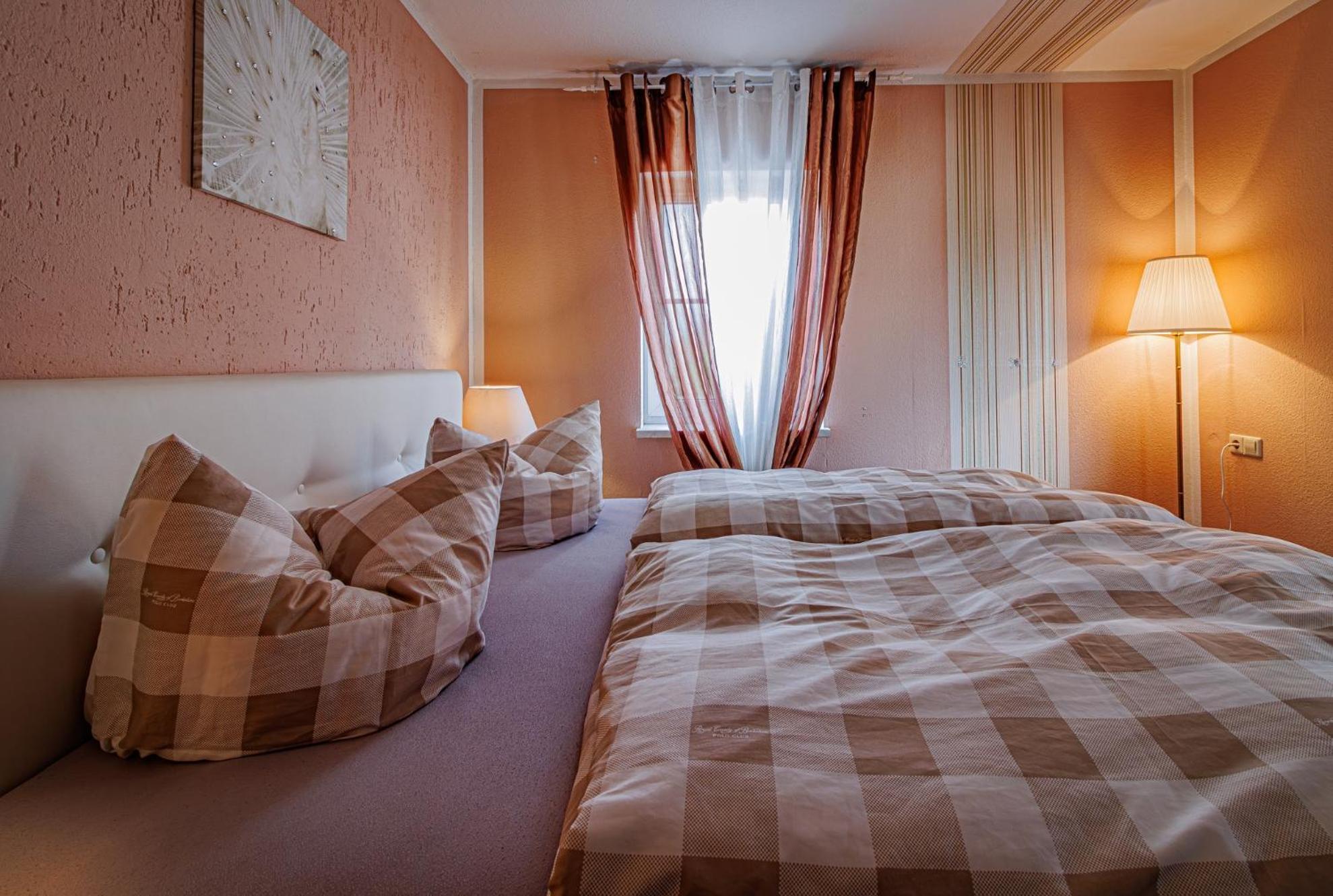 Wohnen Ueber Einem Mediterranen Restaurant,Apartment 2 Oder 3 Leipzig Bagian luar foto