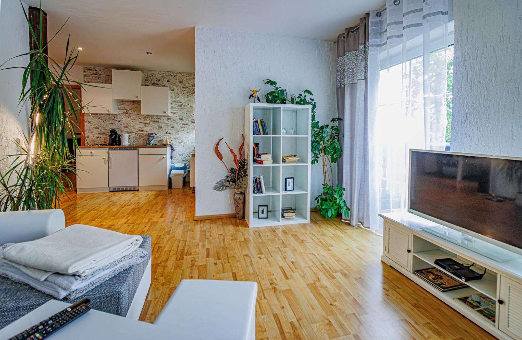 Wohnen Ueber Einem Mediterranen Restaurant,Apartment 2 Oder 3 Leipzig Bagian luar foto