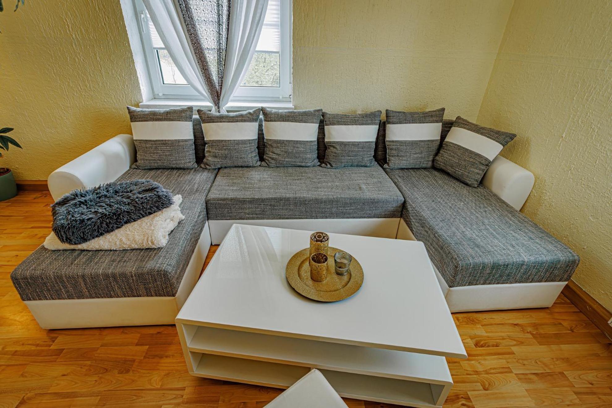 Wohnen Ueber Einem Mediterranen Restaurant,Apartment 2 Oder 3 Leipzig Bagian luar foto